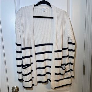 Time and Tru Cream and Navy Striped Cardigan with pockets size 4-6 small